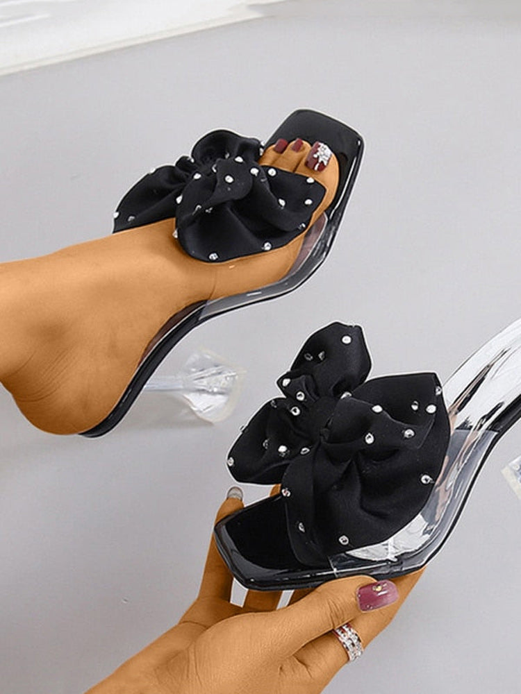 Chic Orthopedic Sandals with Unique Design