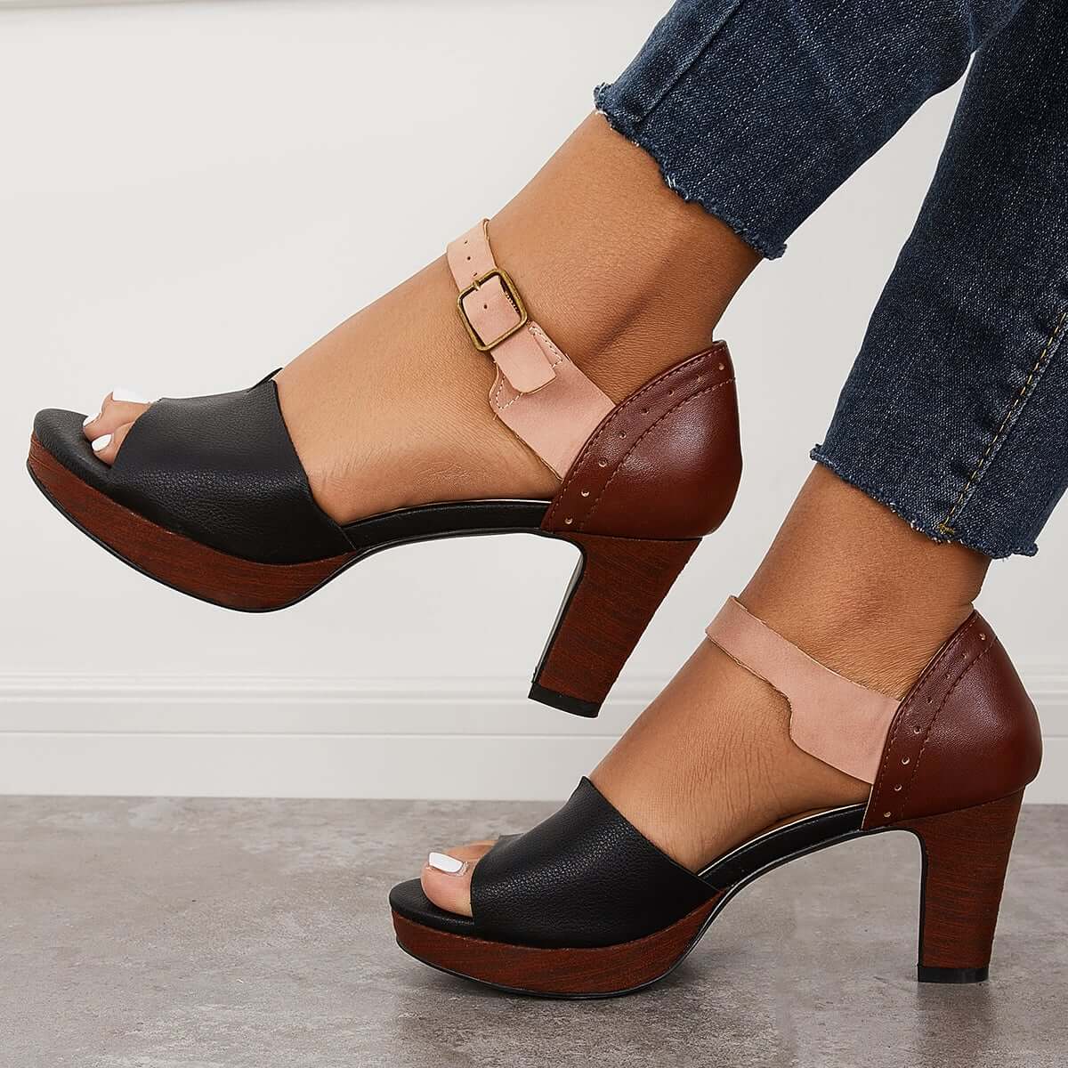 Comfortable Orthopedic Sandals for Daily Wear