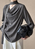 Effortlessly Elegant Blouse with a Timeless Design