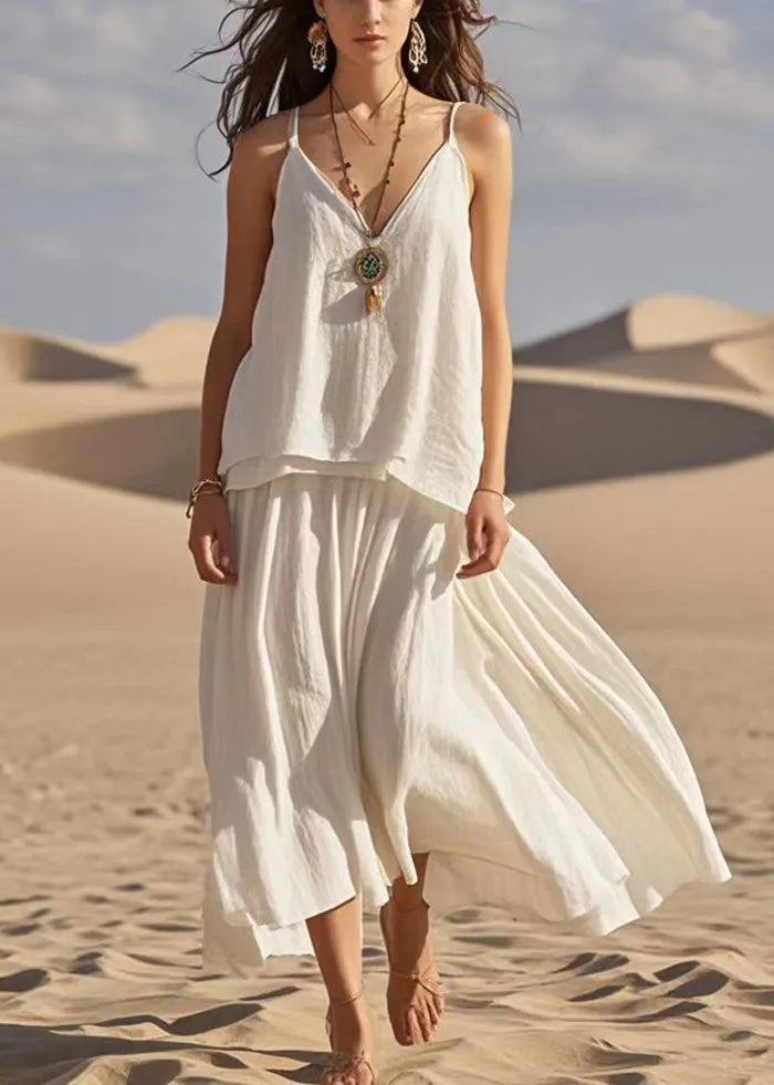 Beautifully Finished Dress in a Timeless Design