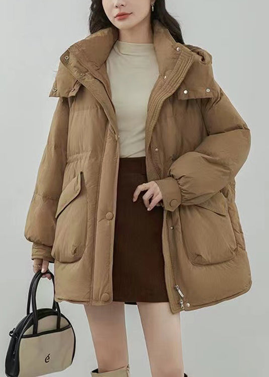 Well Tailored Coat with a Graceful Silhouette