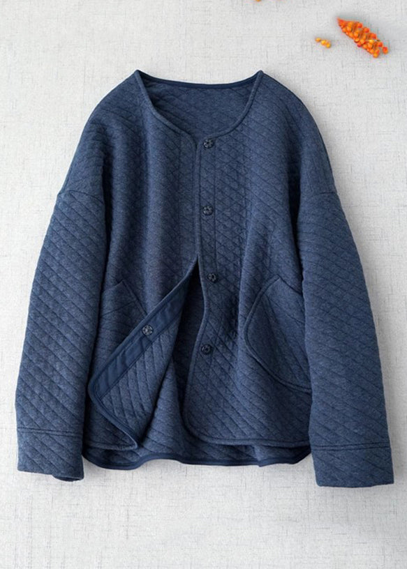 Beautifully Finished Coat in a Timeless Design