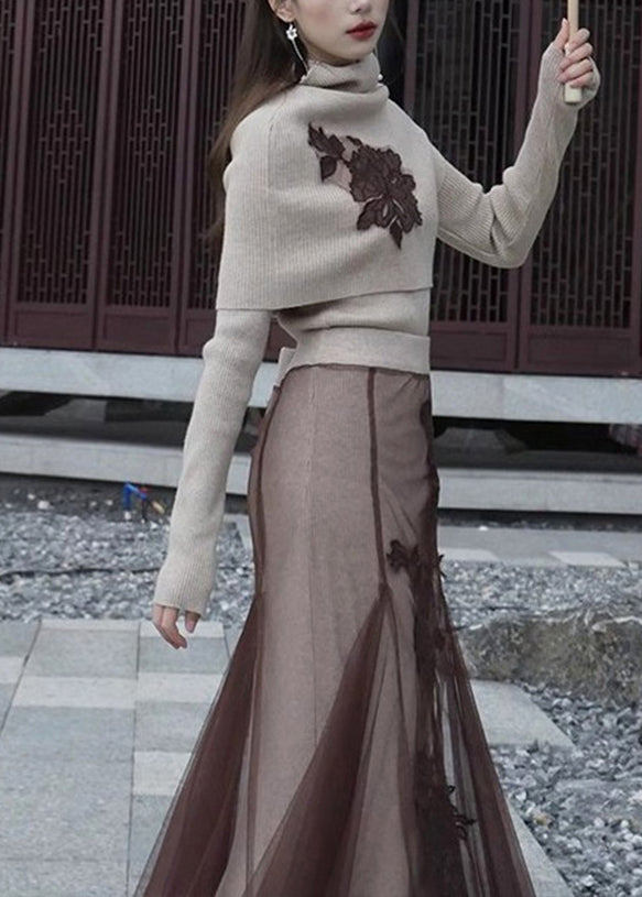 Polished Top with an Effortless Classic Look