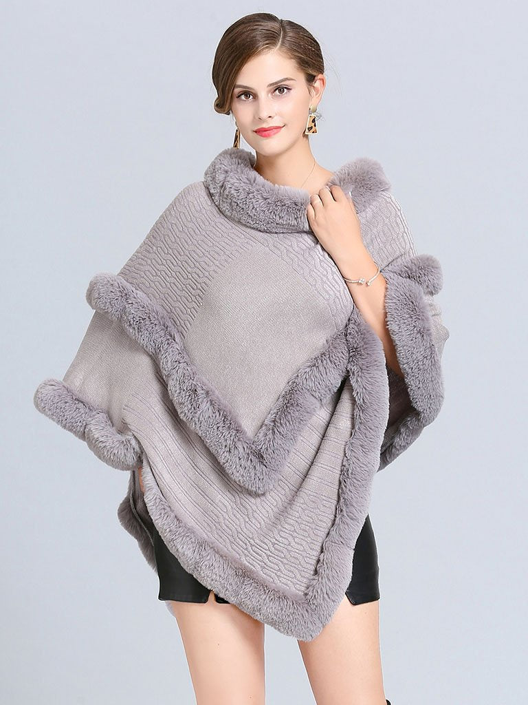 Beautifully Finished Coat in a Timeless Design