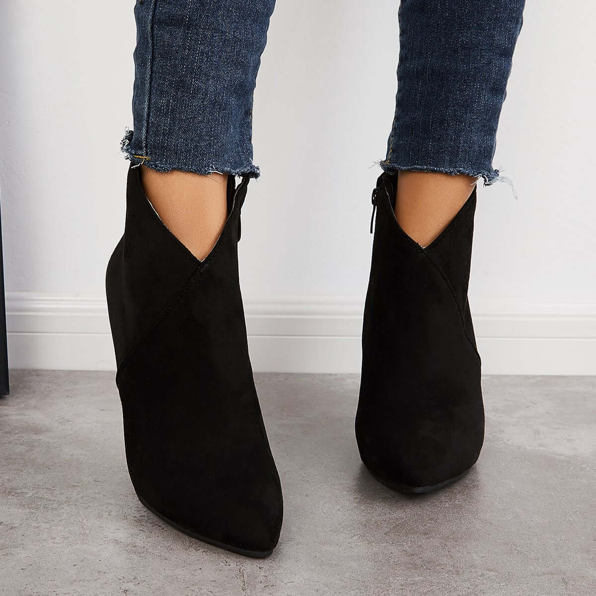 Chic Orthopedic Boots with Unique Design