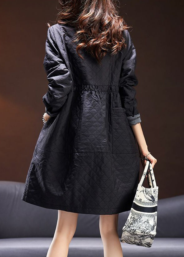 Well Tailored Coat with a Graceful Silhouette