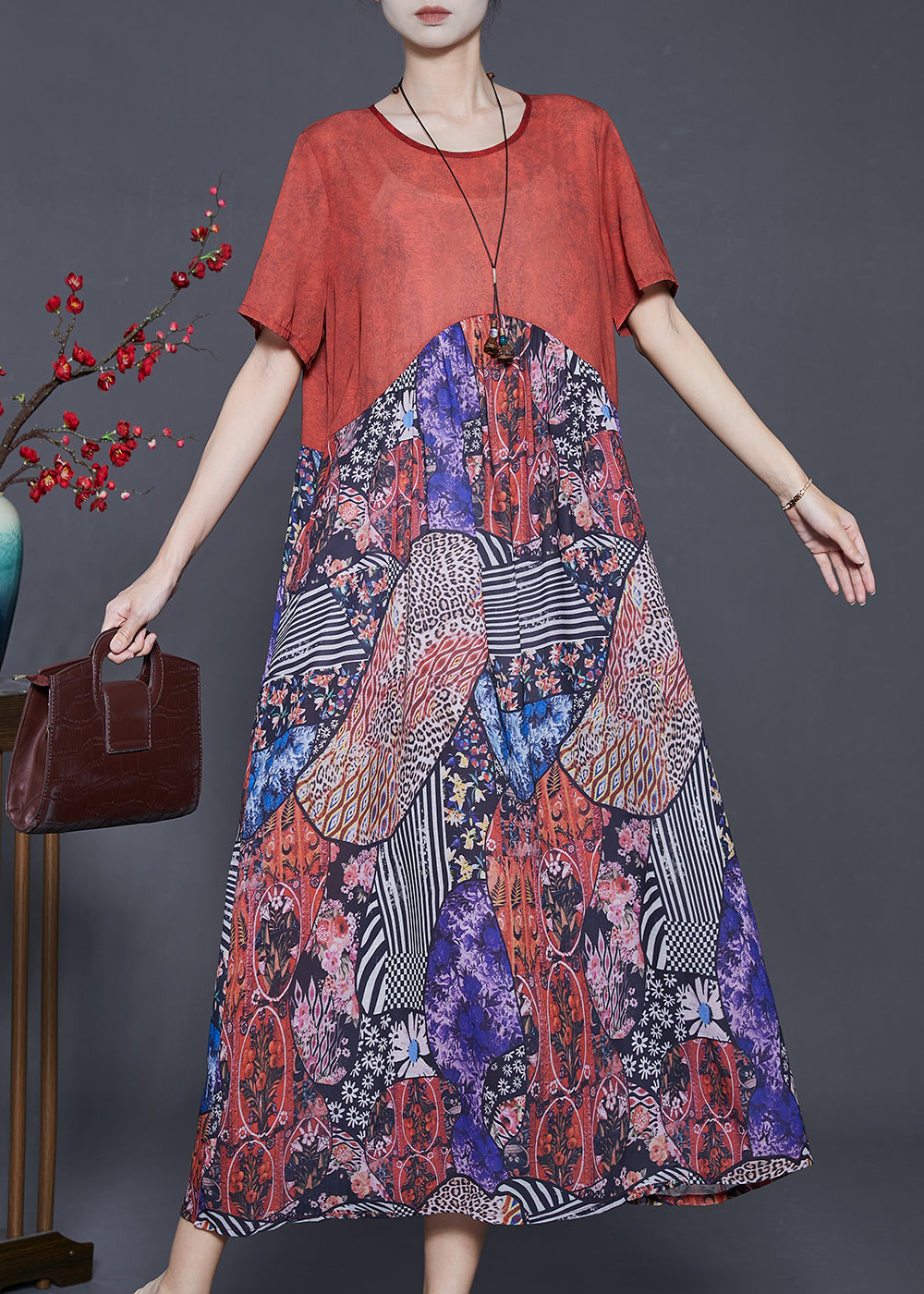 Beautifully Crafted Dress in a Classic Style