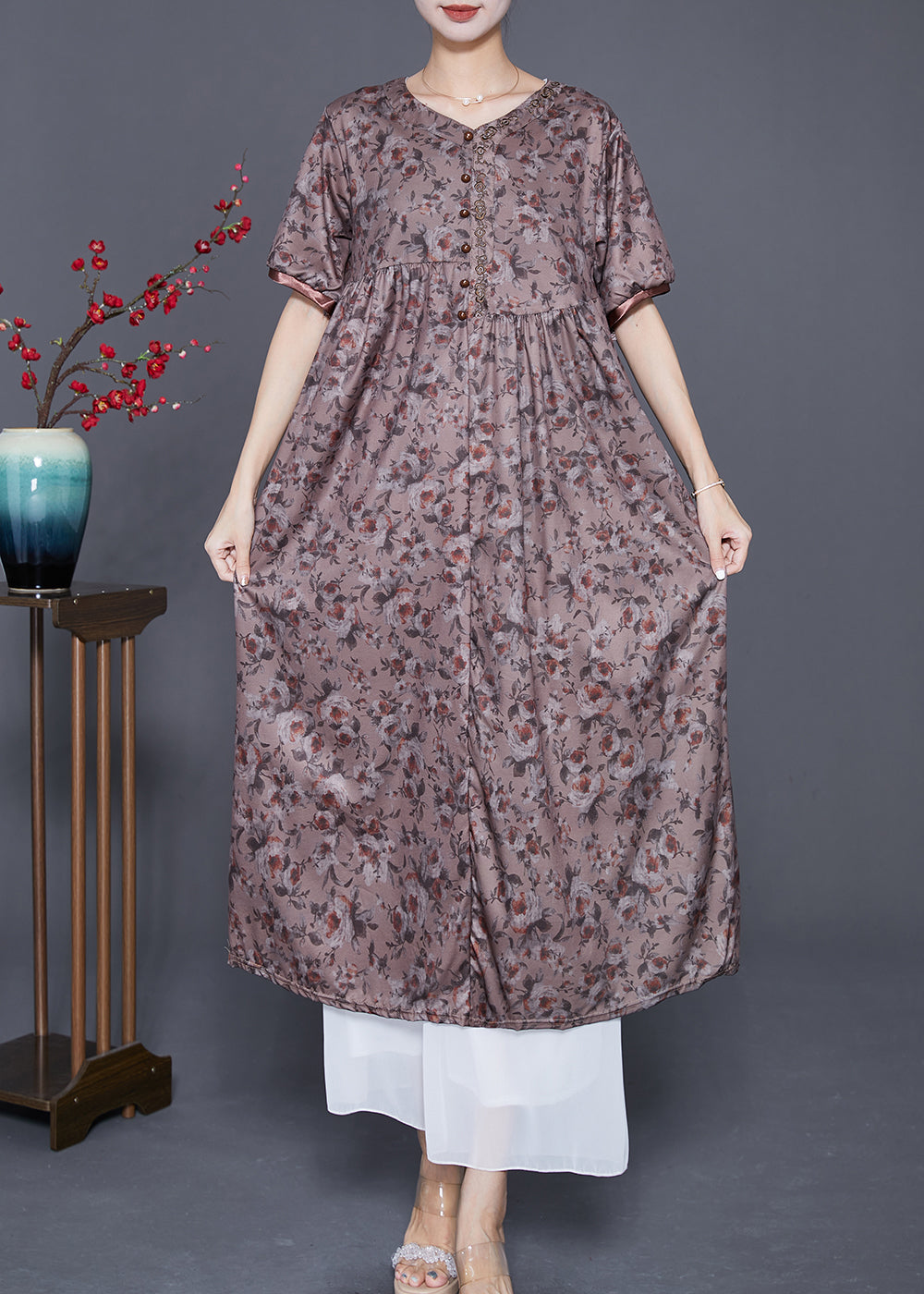 Gracefully Styled Dress for Any Occasion