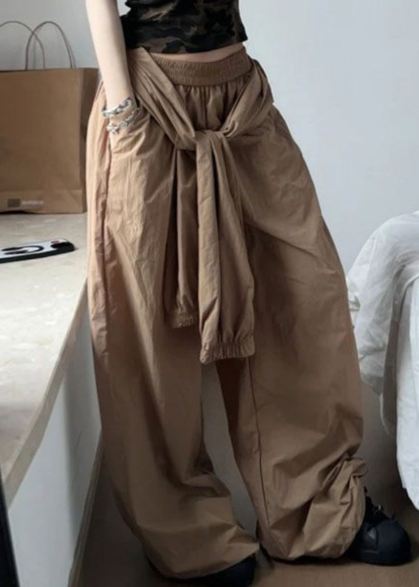 Well Tailored Pants with a Graceful Silhouette