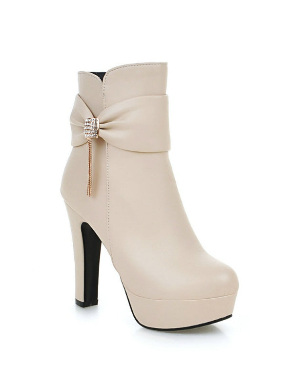 Chic Orthopedic Boots with Unique Design
