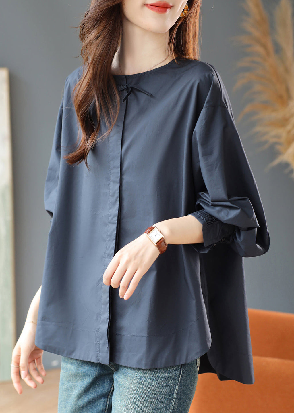 Beautifully Crafted Blouse in a Classic Style