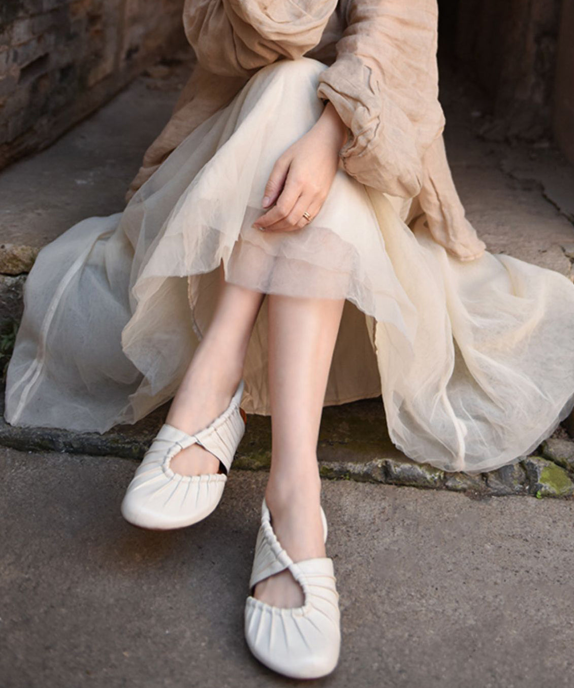 Graceful Orthopedic Sandals for Modern Look