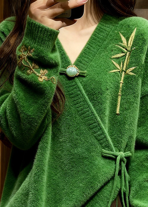 Gracefully Styled Sweater for Any Occasion