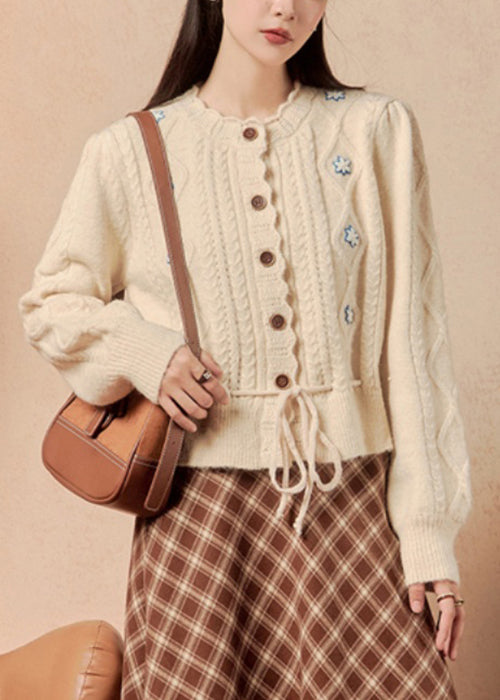 Elegantly Styled Sweater for Everyday Wear