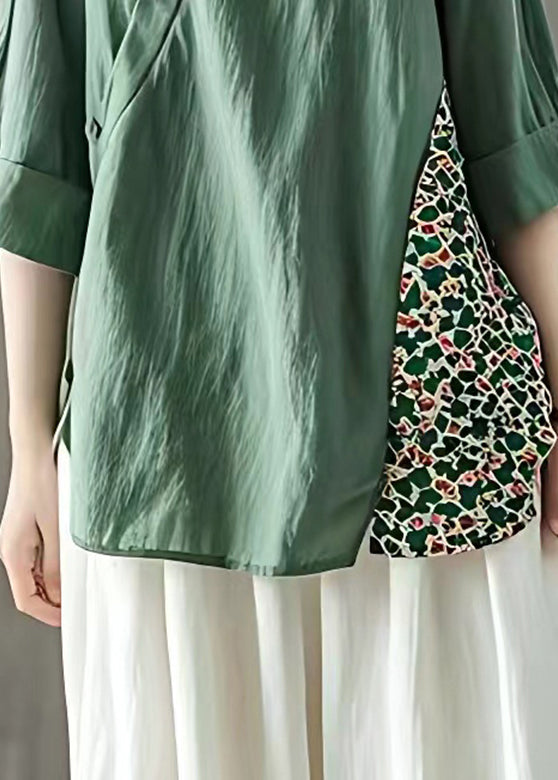 Effortlessly Elegant Top with a Timeless Design