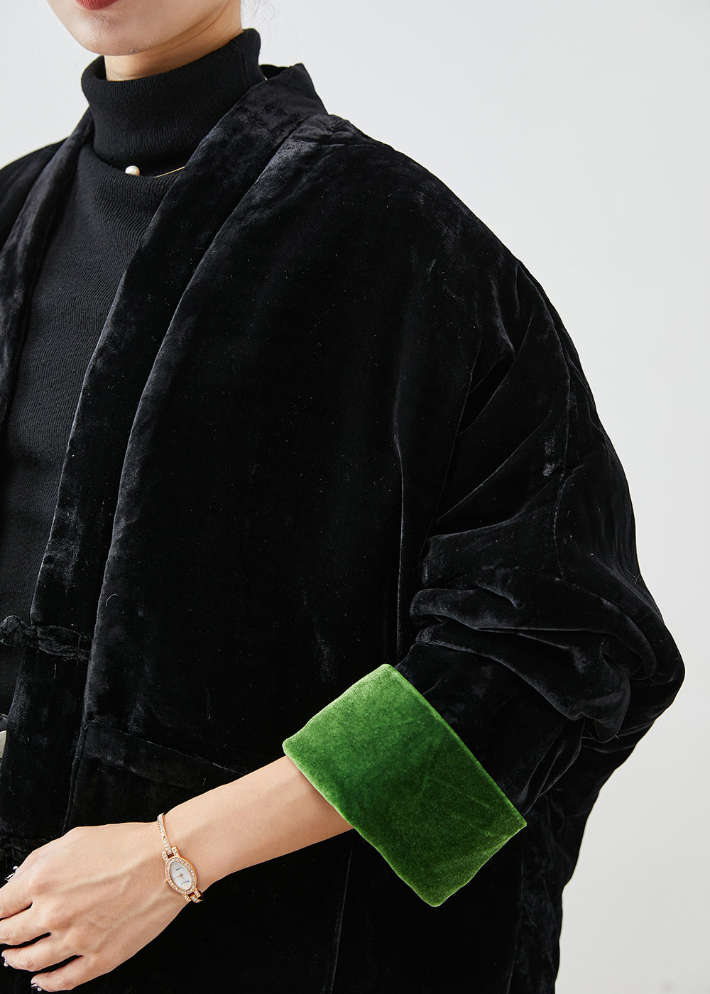 Classic Vintage & Enduringly Stylish Coat
