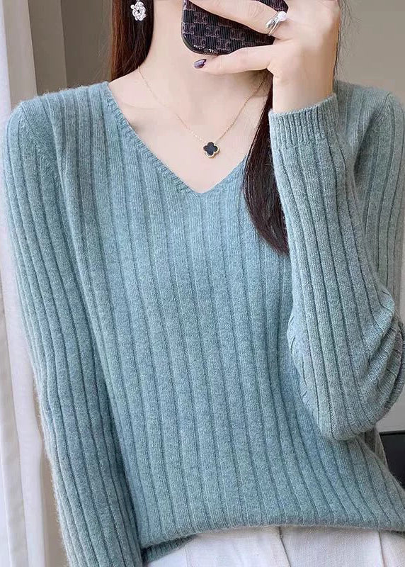 Gracefully Styled Sweater for Any Occasion