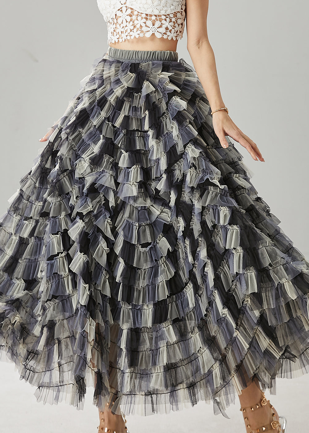 Well Tailored Garment with a Graceful Silhouette