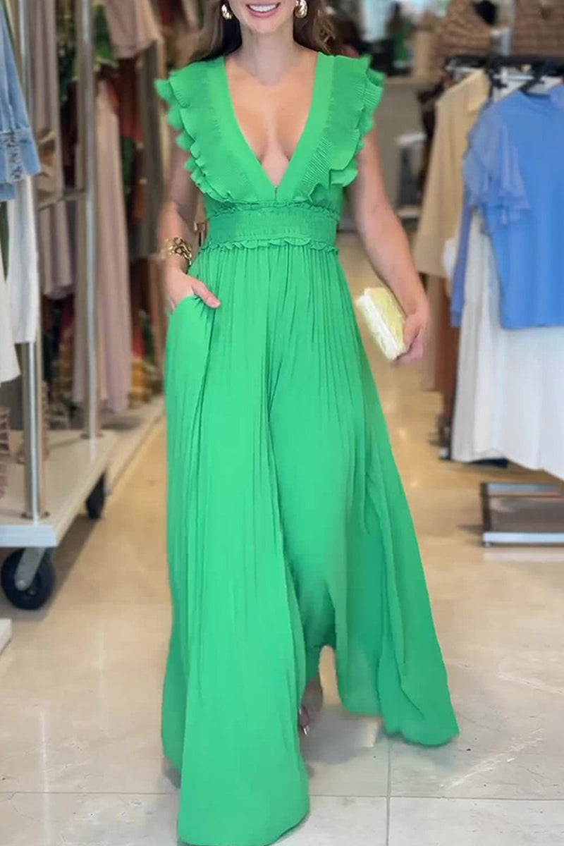 Well Tailored Garment with a Graceful Silhouette