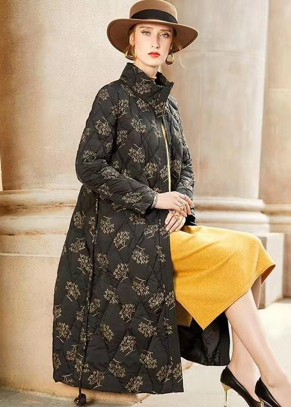 Effortlessly Elegant Coat with a Timeless Design