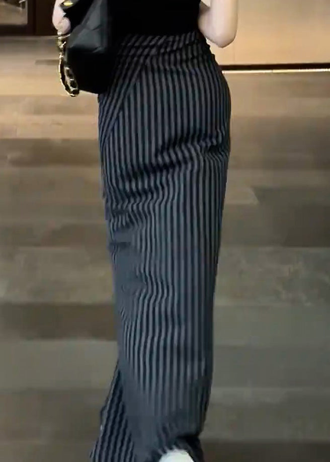Well Tailored Garment with a Graceful Silhouette