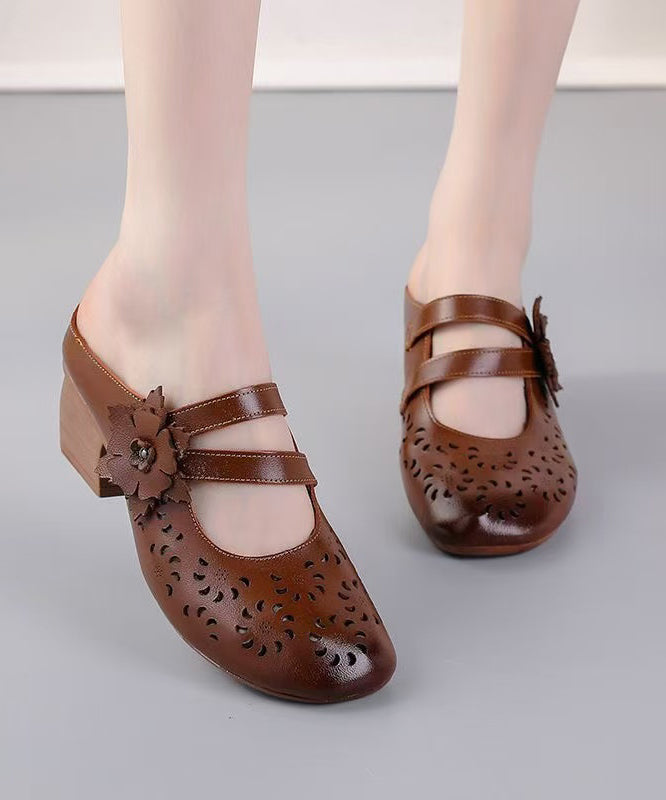 Graceful Orthopedic Sandals for Modern Look