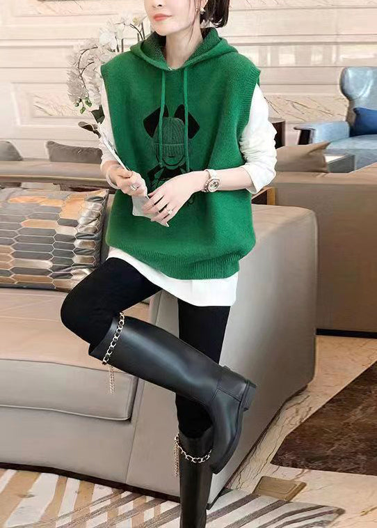 Sophisticated Top with a Clean Classic Look