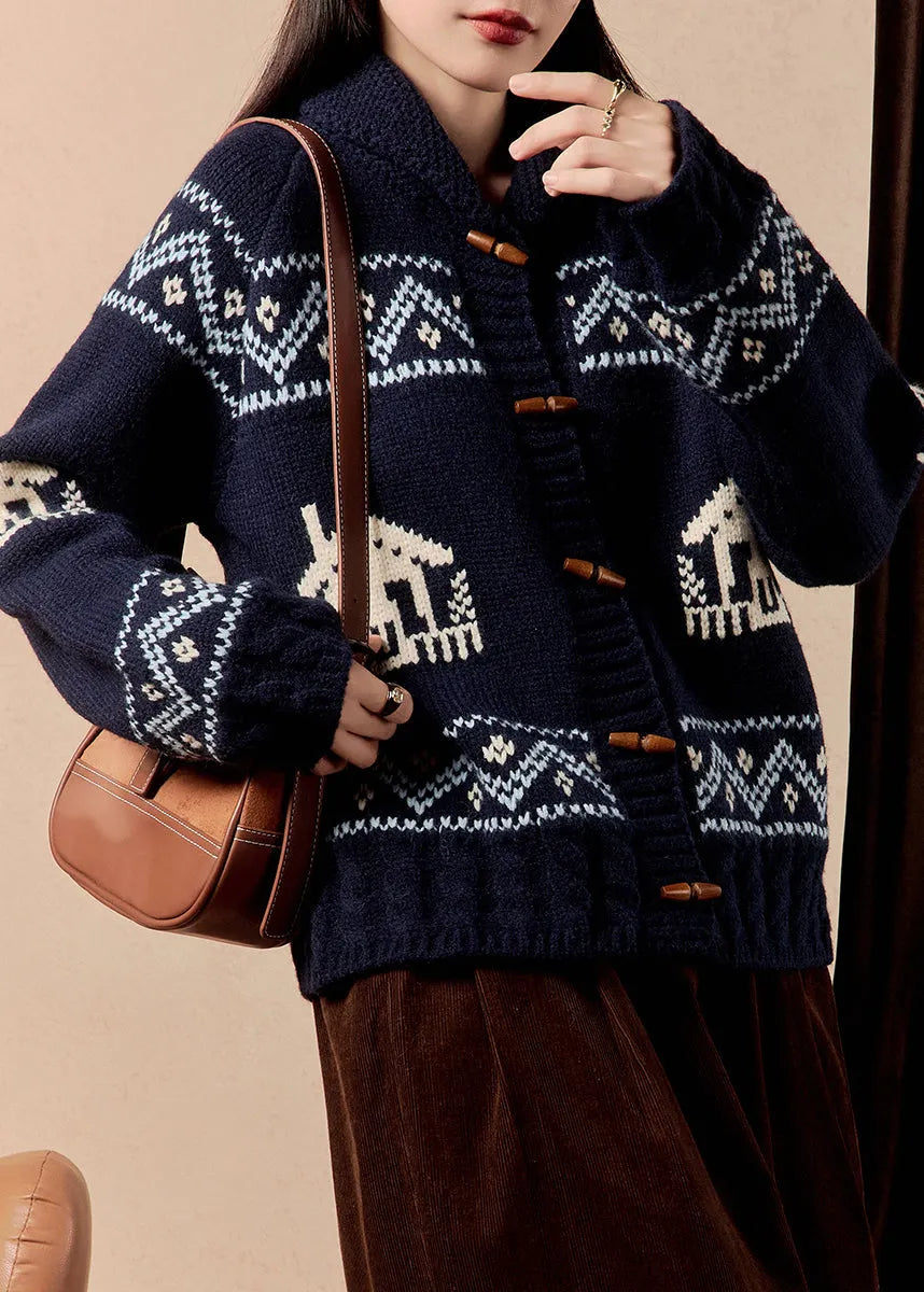 Classic Vintage Coat with a Flattering Fit