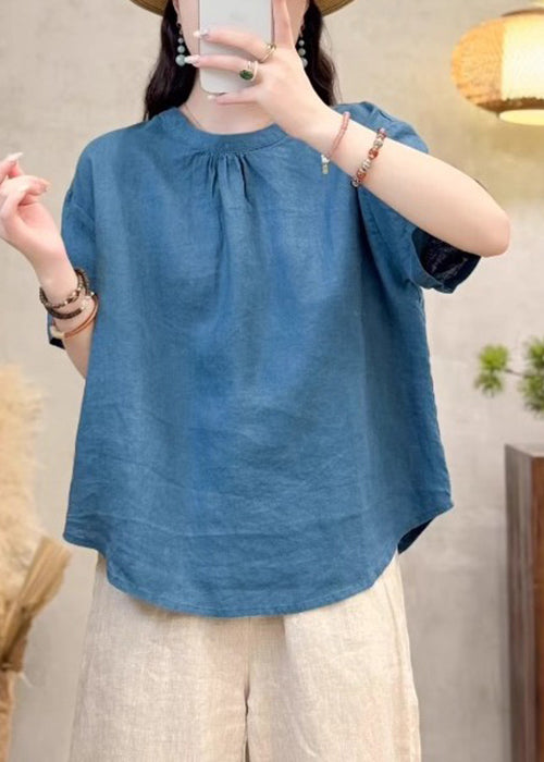 Classic Vintage Shirt with a Flattering Fit