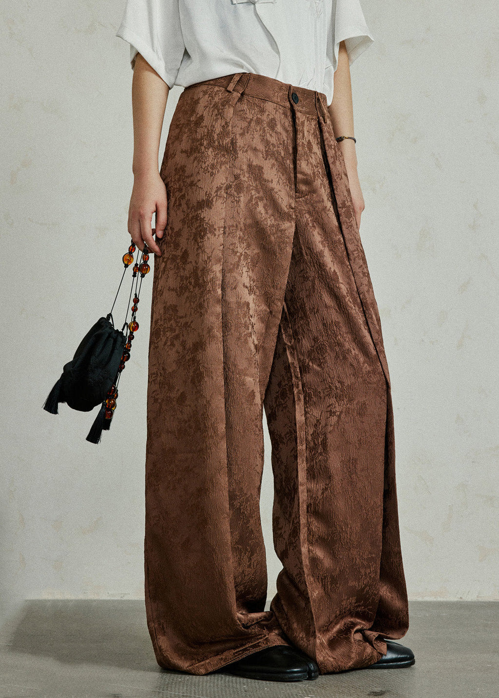 Classic Vintage Pants with a Flattering Fit