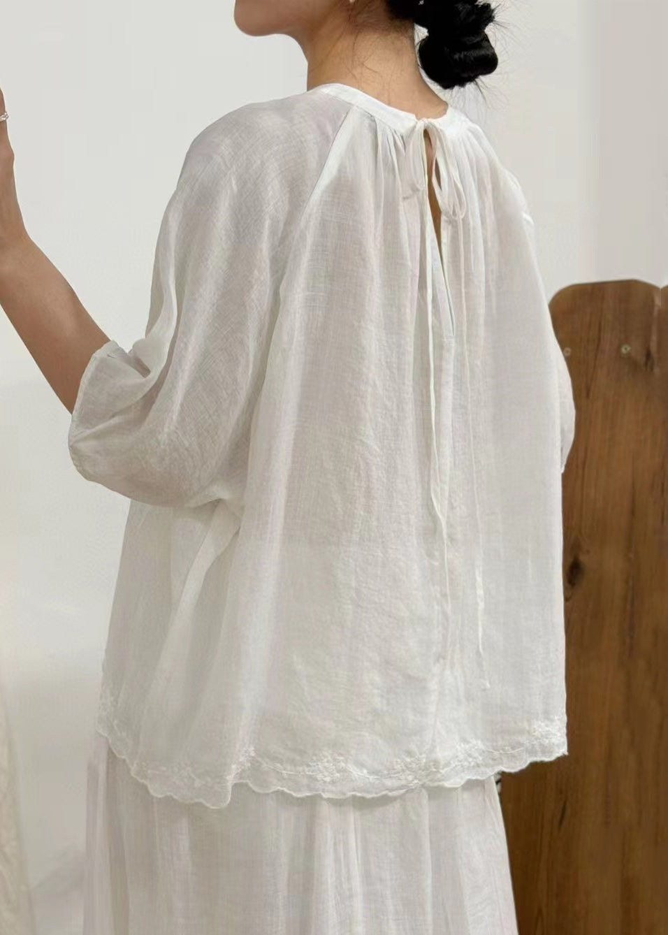 Classic Vintage Blouse with a Flattering Fit