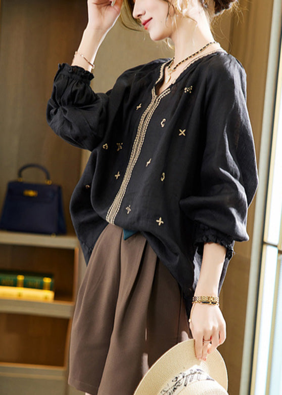 Effortlessly Elegant Top with a Timeless Design