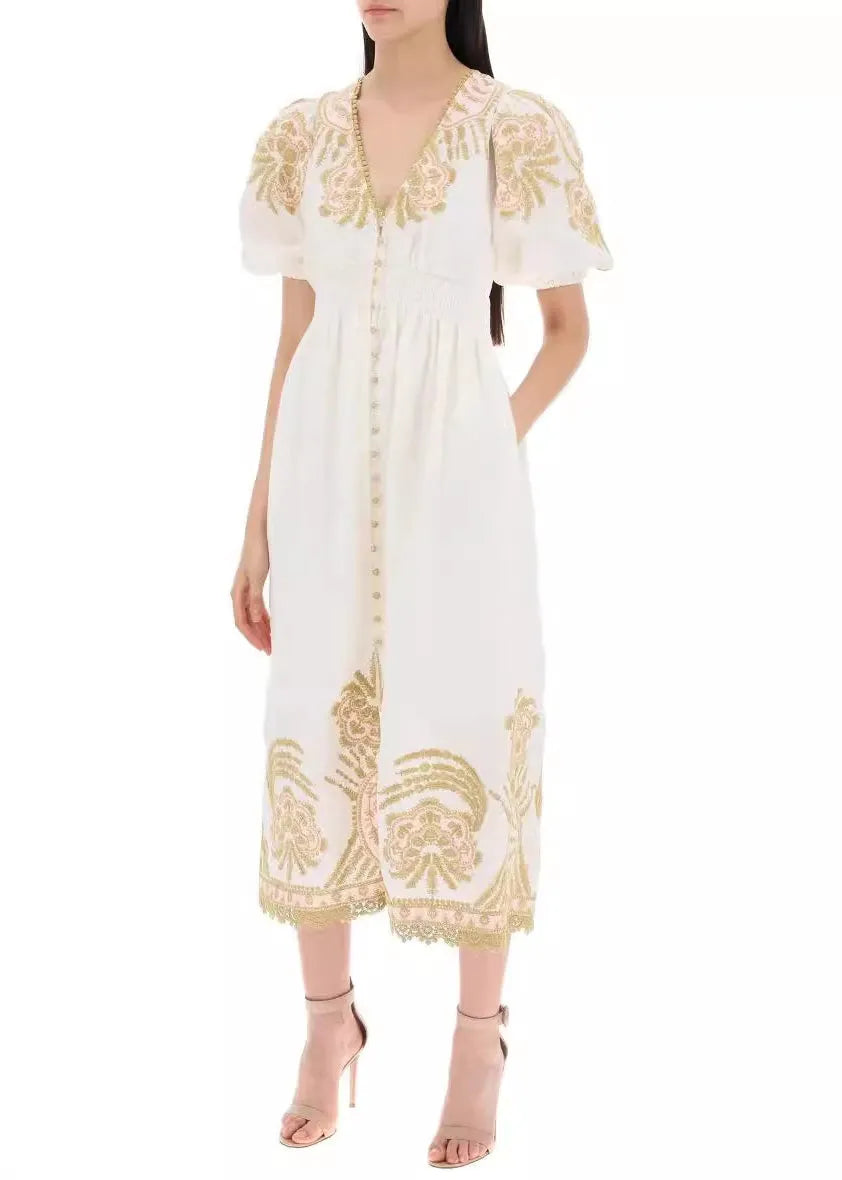 Classic Vintage & Enduringly Stylish Dress