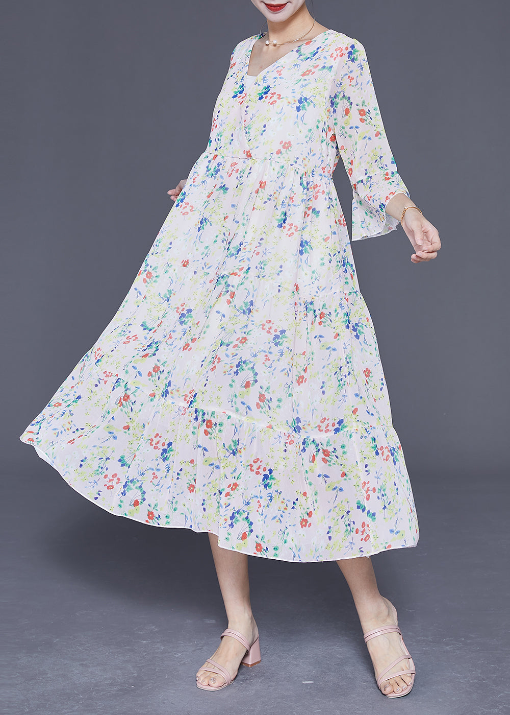 Sophisticated Dress with a Clean Classic Look