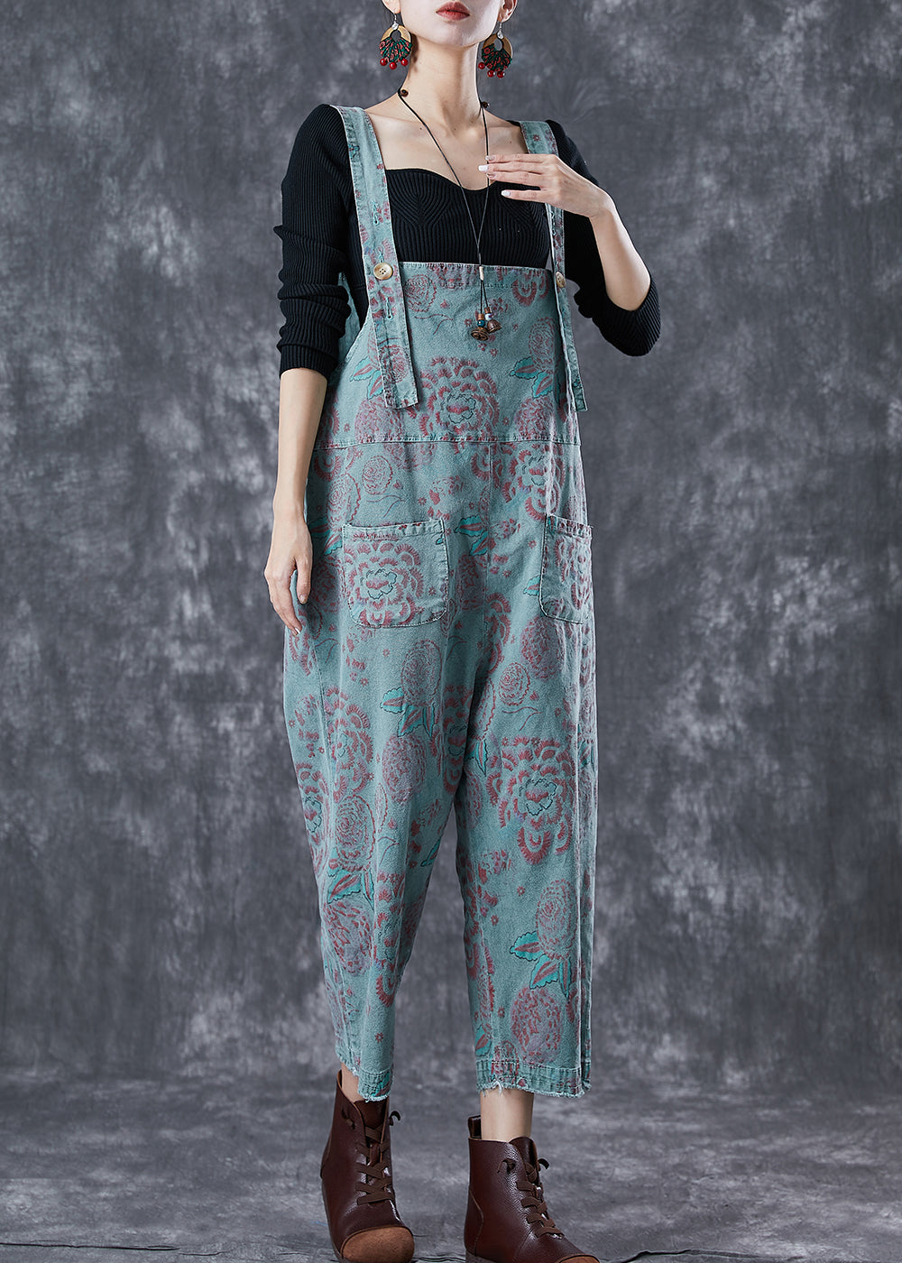 Well Tailored Garment with a Graceful Silhouette
