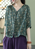 Well Tailored Blouse with a Graceful Silhouette
