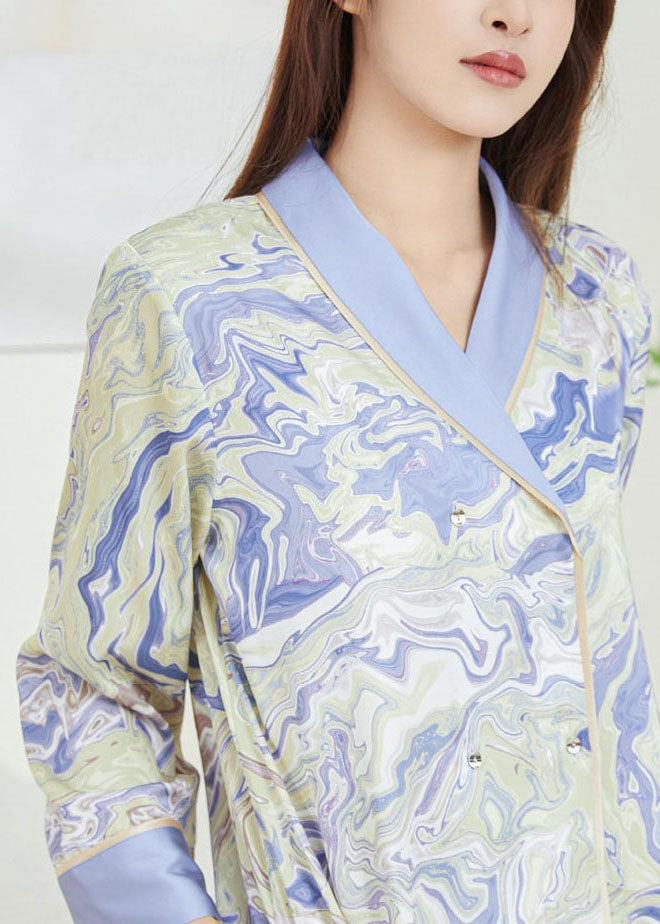 Subtly Elegant Garment with a Refined Vintage Look