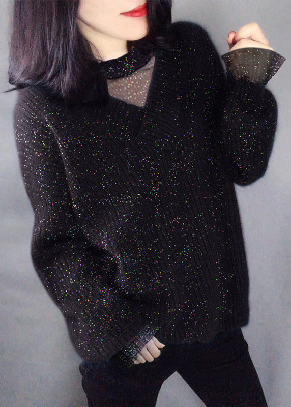 Classic Vintage Sweater with a Flattering Fit