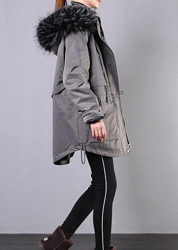 Gracefully Styled Coat for Any Occasion