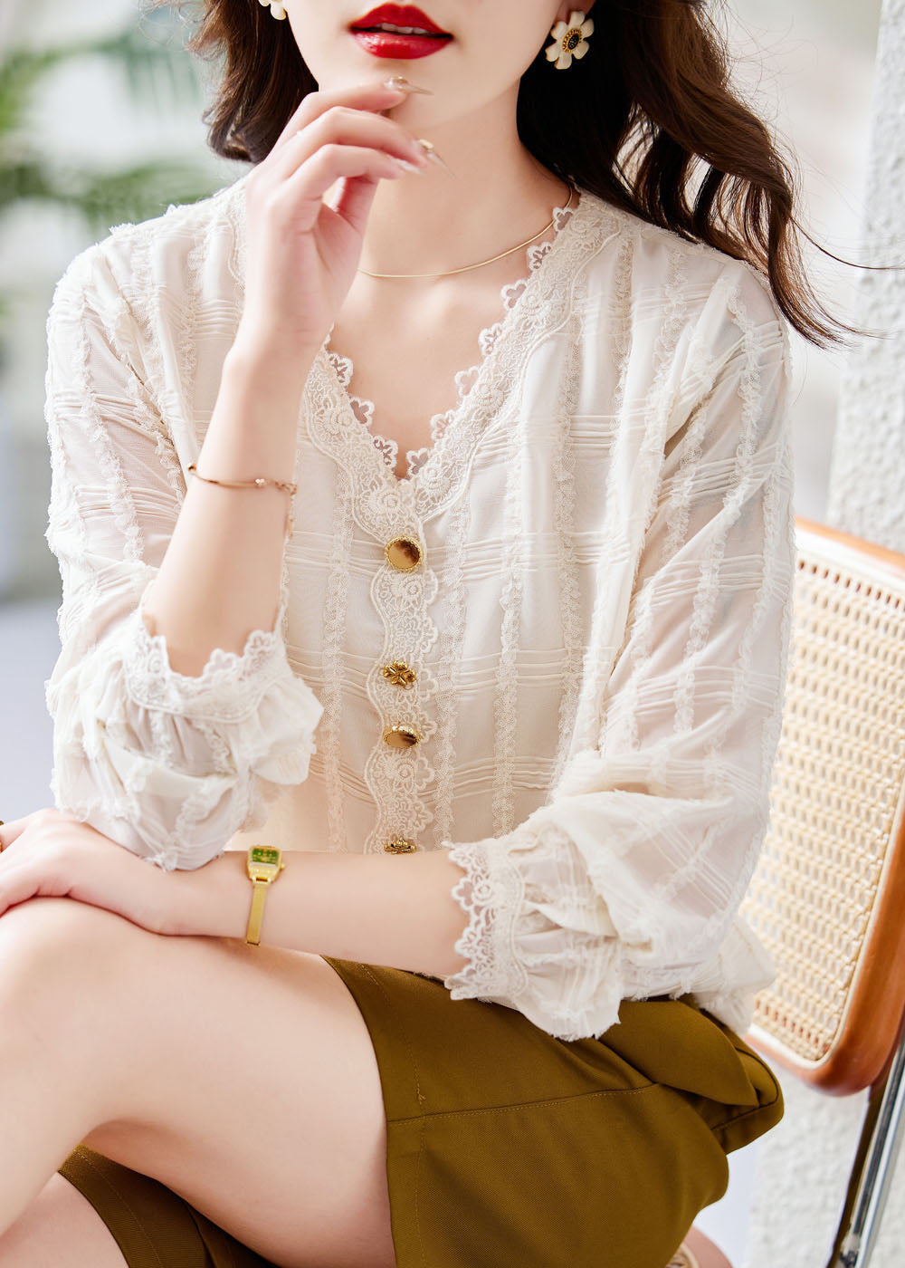 Polished Shirt with an Effortless Classic Look