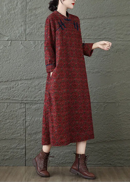 Classic Vintage Dress with a Flattering Fit