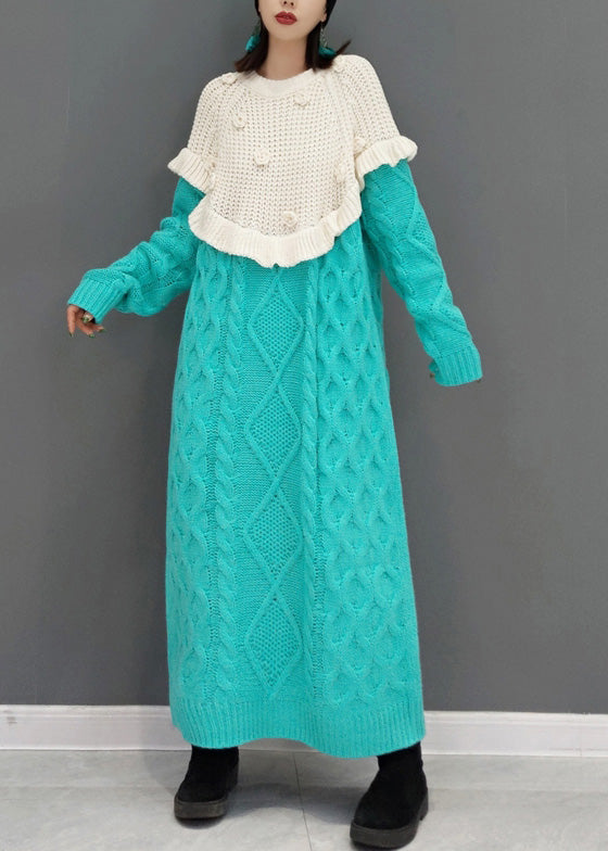 Well Tailored Sweater with a Graceful Silhouette