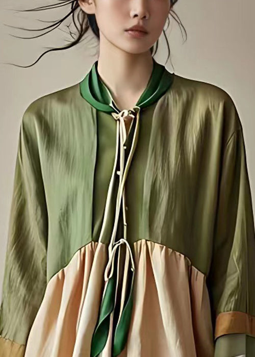 Sophisticated Blouse with a Clean Classic Look