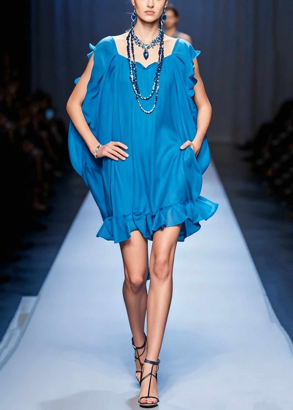 Classic Vintage & Enduringly Stylish Dress