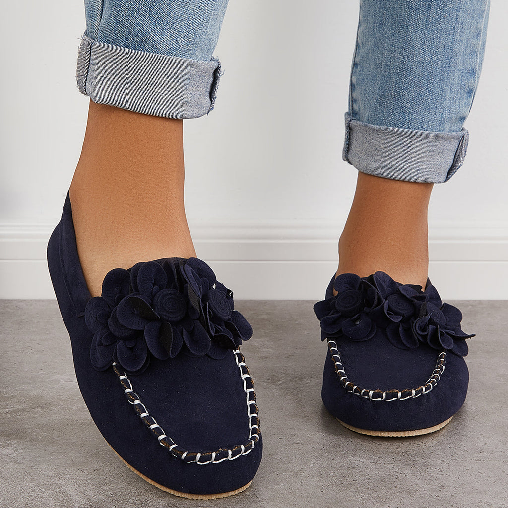 Chic Orthopedic Loafers with Unique Design