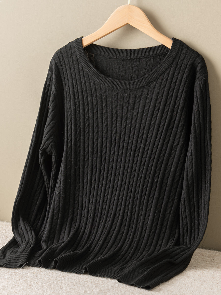 Classic Vintage Sweater with a Flattering Fit