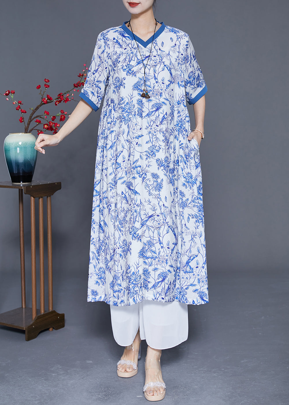 Classic Vintage & Enduringly Stylish Dress