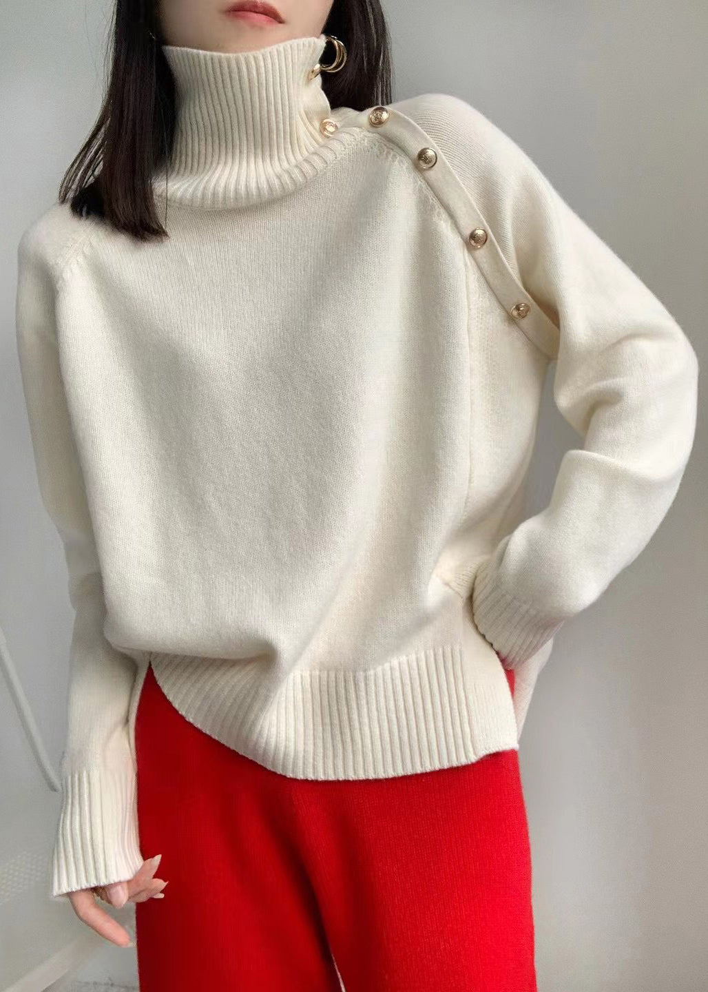 Elegantly Styled Sweater for Everyday Wear