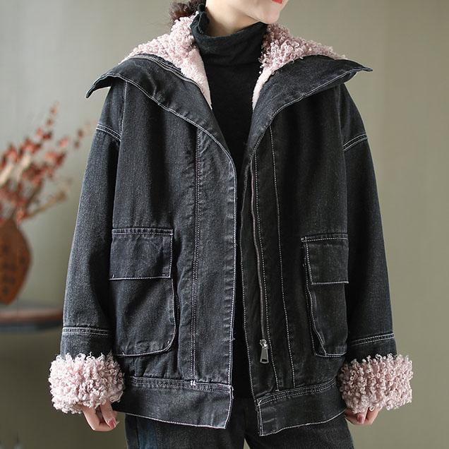 Elegantly Styled Jacket for Everyday Wear