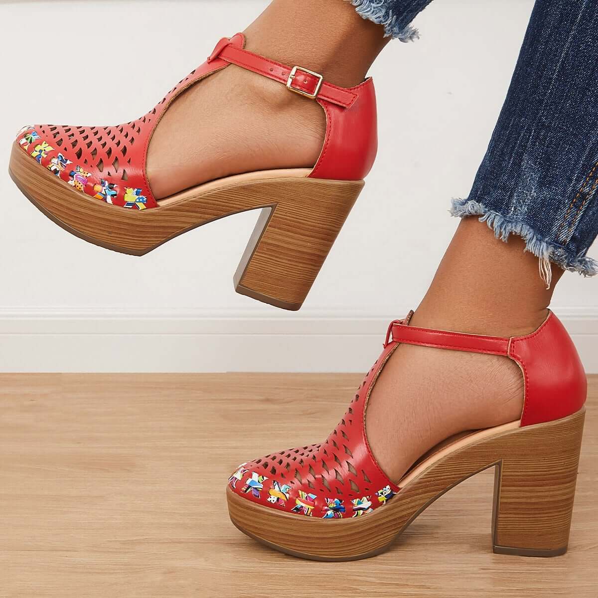 Classic Orthopedic Sandals with Timeless Style